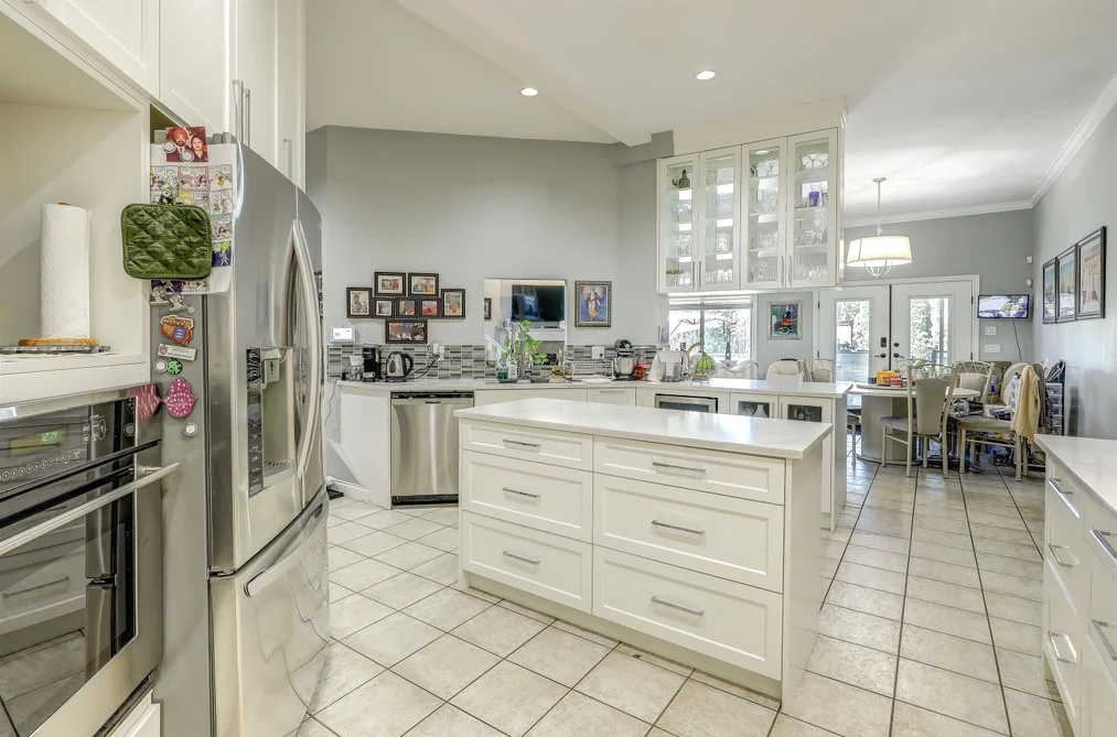 5777 W KETTLE CRESCENT, Surrey BC V3S 8R6, Surrey BC — Residential for Sale — Photo 10 of 40