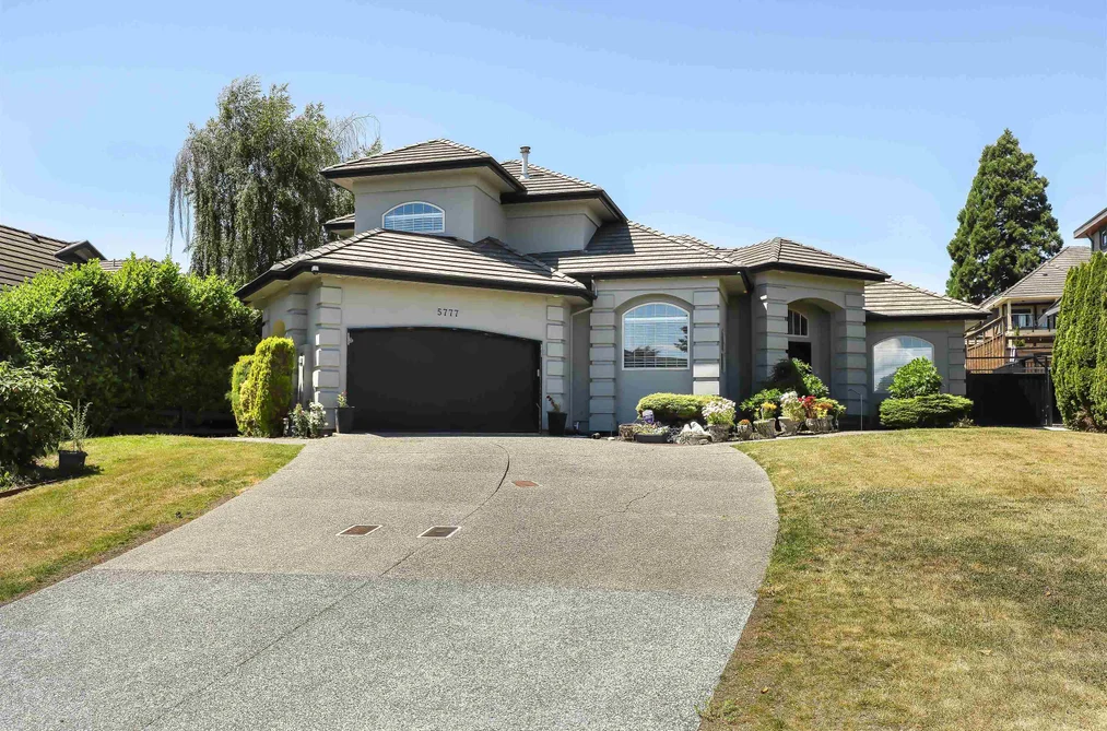 5777 W KETTLE CRESCENT, Surrey BC V3S 8R6, Surrey BC — Residential for Sale — Photo 2 of 40