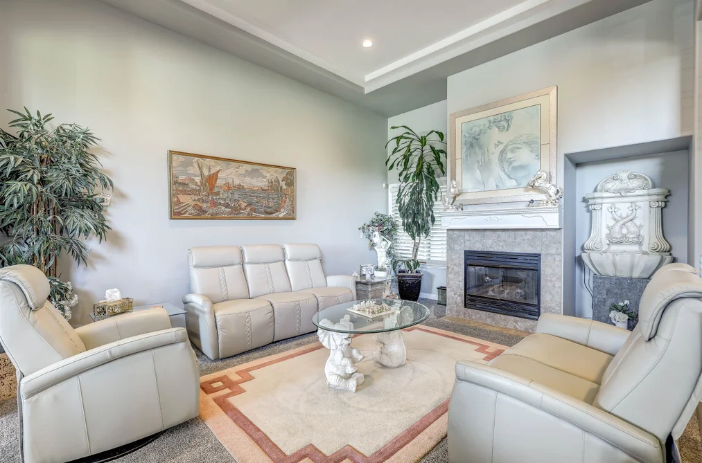 5777 W KETTLE CRESCENT, Surrey BC V3S 8R6, Surrey BC — Residential for Sale — Photo 5 of 40