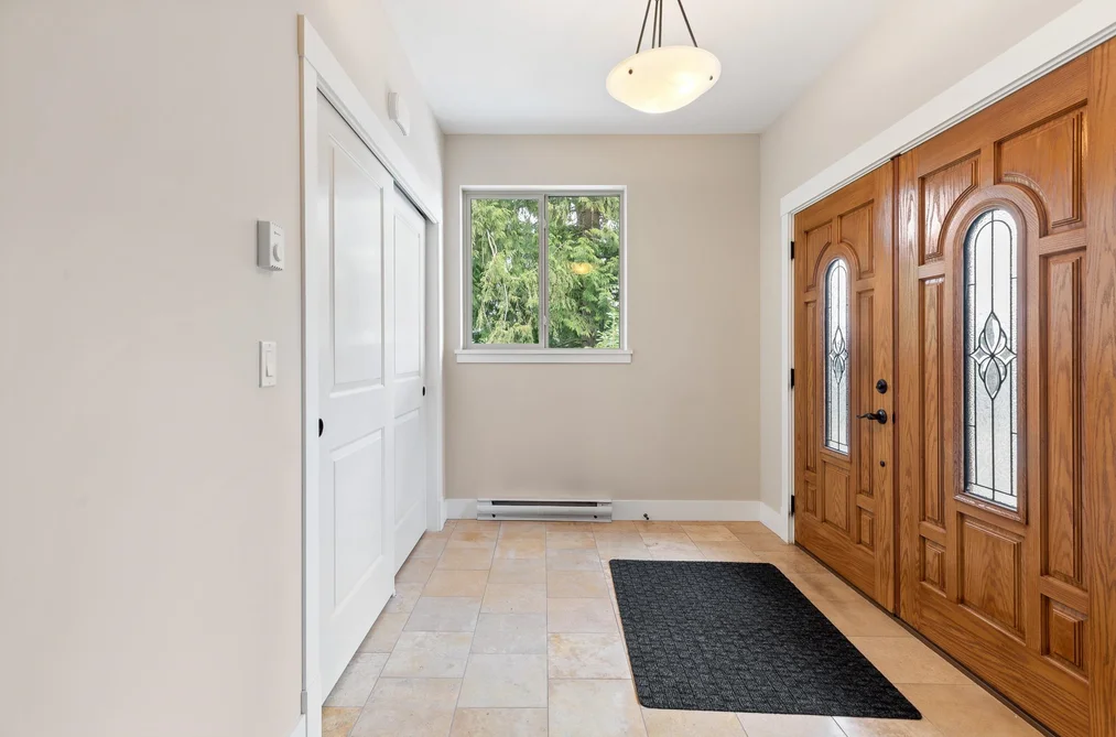 5781 GENNI'S WAY, Sechelt BC V7Z 0N8, Sechelt BC — Residential for Sale - Photo 4