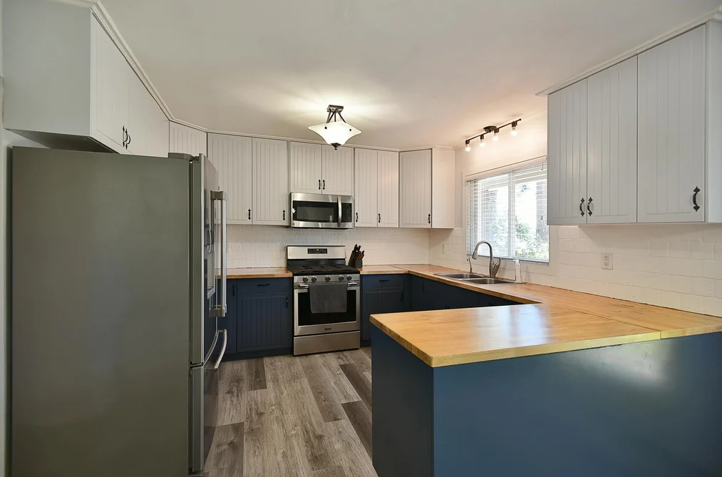 5784 MEDUSA STREET, Sechelt BC V7Z 0J8, Sechelt BC — Residential for Sale - Photo 4