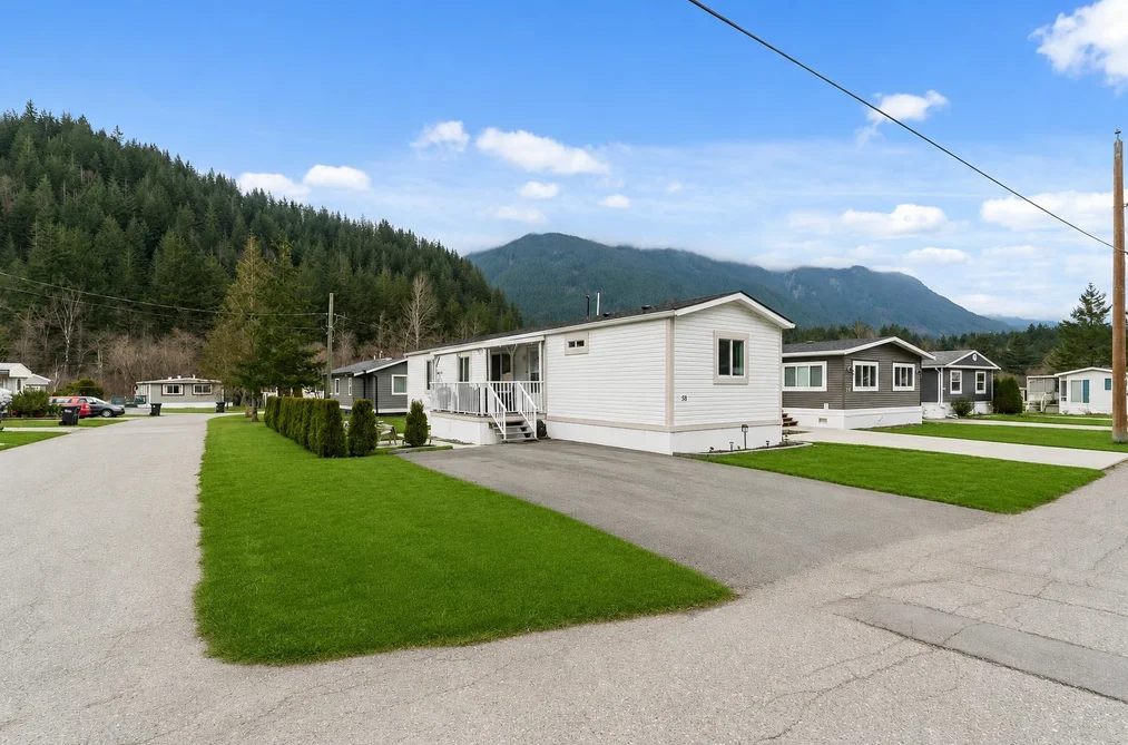 Manufactured Home for sale at 58 65367 Kawkawa Lake Road Hope British Columbia - MLS: R3096229
