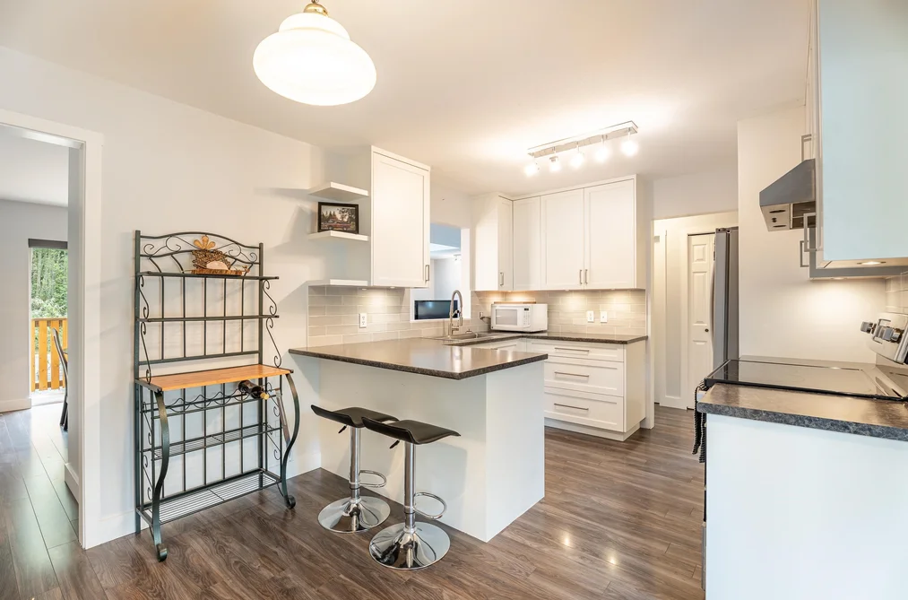 5804 Reef Rd, Sechelt, BC - MLS: R3176252