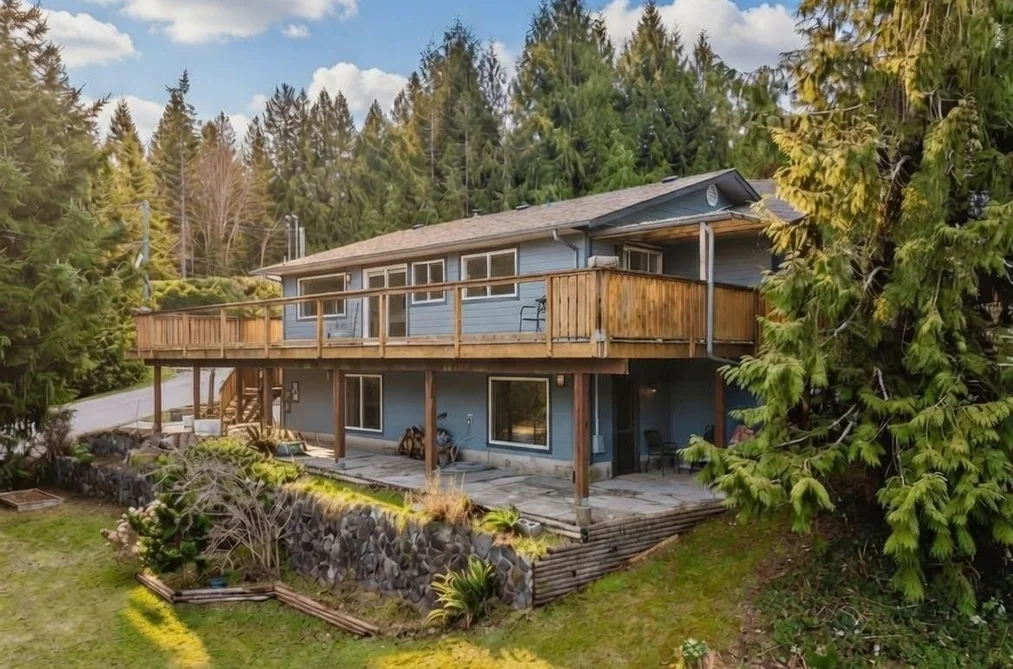 5808 SKOOKUMCHUK ROAD, Sechelt BC V7Z 0P3, Sechelt BC — Residential for Sale - Photo 2