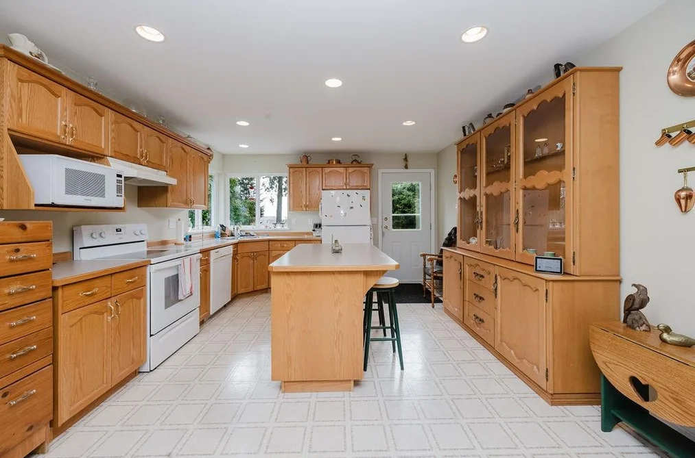 5809 ANCHOR ROAD, Sechelt BC V7Z 0N3, Sechelt BC — Residential for Sale - Photo 4