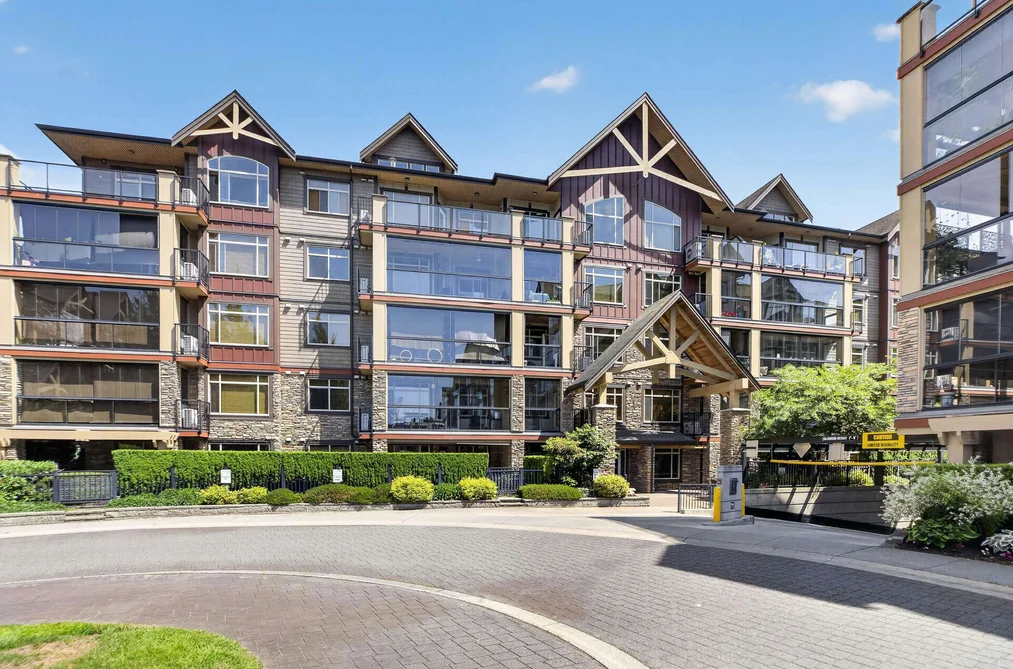 Condo for sale at 581 8288 207a Street Langley British Columbia - MLS: R3131131