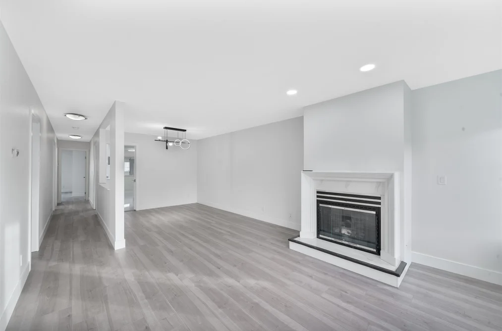 5811 SPROTT STREET, Burnaby BC V5G 1T8, Burnaby BC — Residential for Sale - Photo 3