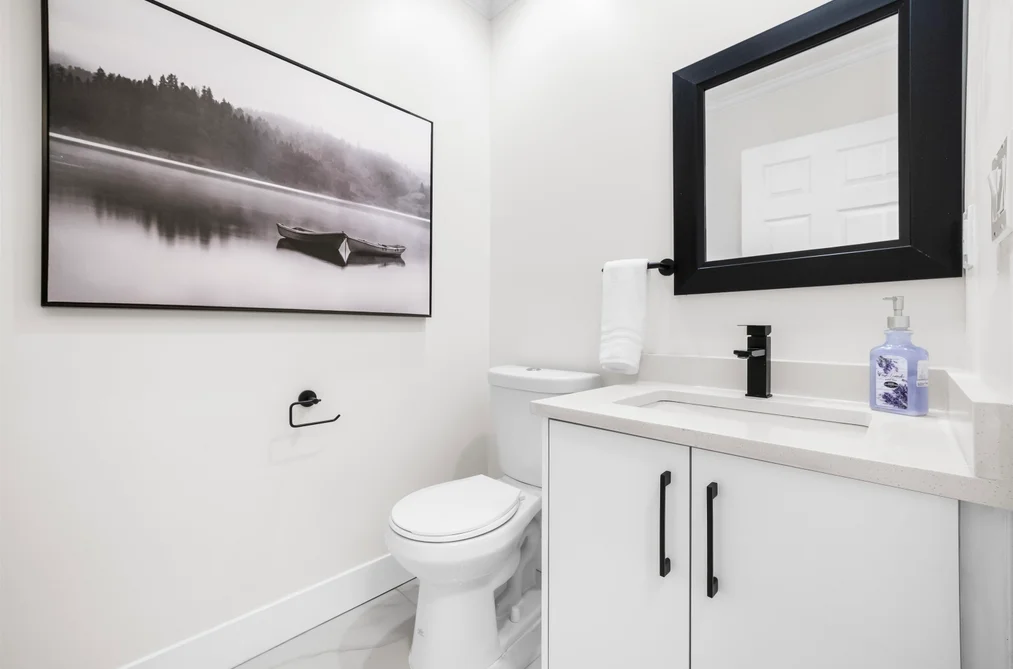 5814 122 Street, Surrey, BC - Townhouse for Sale - Photo 10 of 40 5814 122 Street, Surrey, BC - Townhouse for Sale - Photo 10 of 40