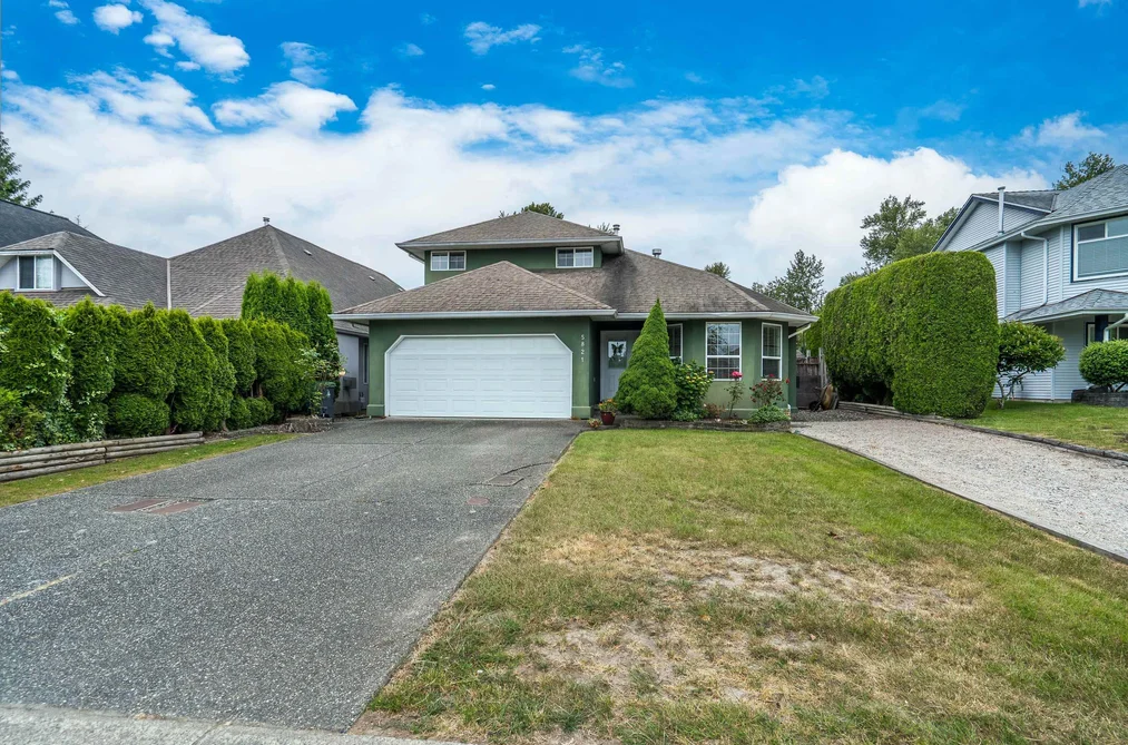 House for sale at 5821 188 Street Surrey British Columbia - MLS: R3134469