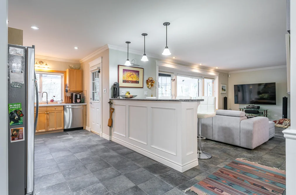 5823 HIGHFIELD DRIVE, Burnaby BC V5B 1E4, Burnaby BC — Residential for Sale - Photo 4
