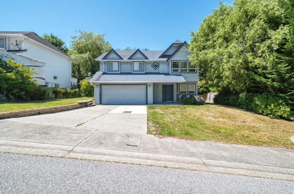 House for sale at 5833 Heron Place Sechelt British Columbia - MLS: R3066280