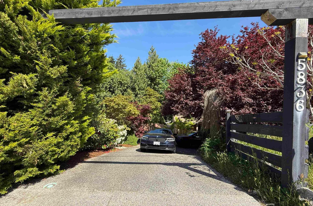 5836 MARINE WAY, Sechelt BC V7Z 0R3, Sechelt BC — Residential for Sale - Photo 3