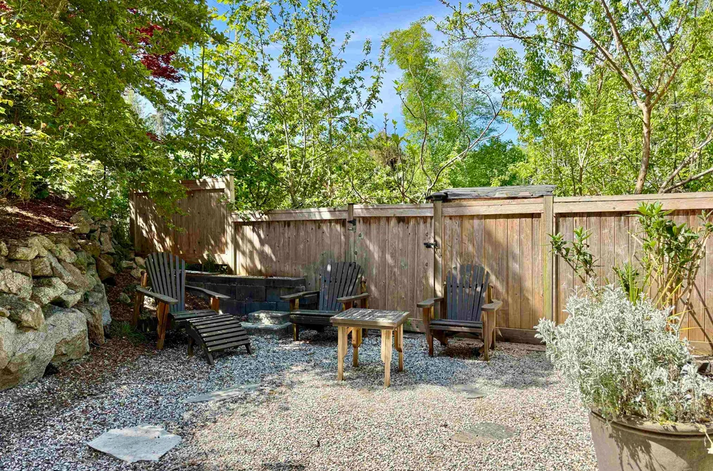 5836 MARINE WAY, Sechelt BC V7Z 0R3, Sechelt BC — Residential for Sale - Photo 6