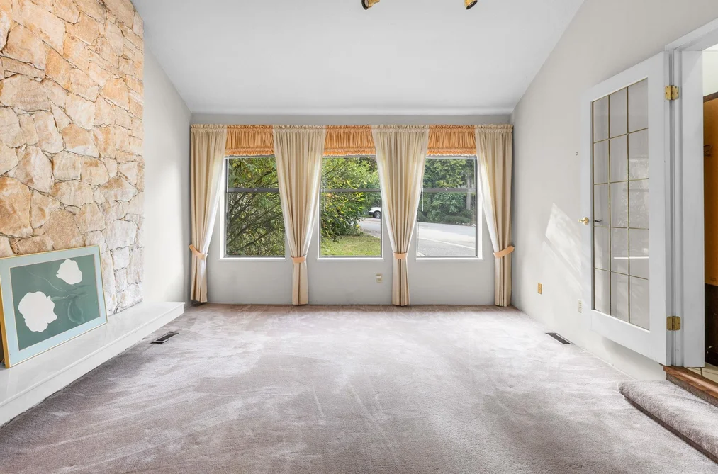 5858 Baffin Place, Burnaby, BC - MLS: R3163947 - Photo 6 5858 Baffin Place, Burnaby, BC - MLS: R3163947 - Photo 6