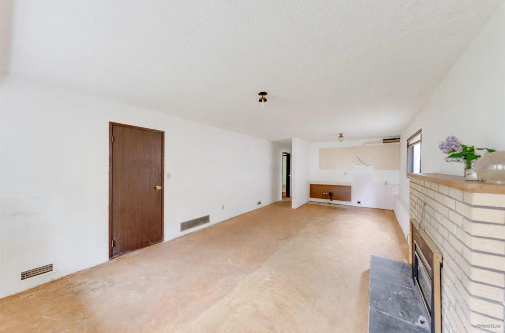 586 E 59TH AVENUE, Vancouver BC V5X 1Y3, Vancouver BC — Residential for Sale - Photo 4