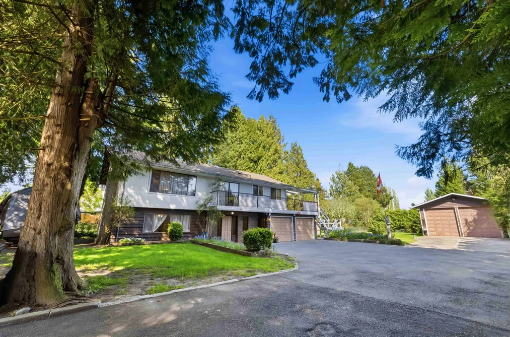 House for sale at 5860 172 Street Surrey British Columbia - MLS: R3116604