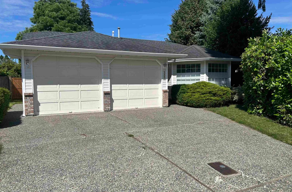 House for sale at 5861 Elswick Place Chilliwack British Columbia - MLS: R3135452