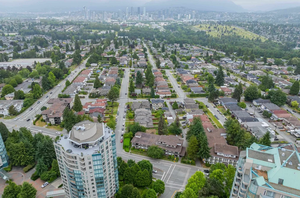 5864 PIONEER AVENUE, Burnaby BC V5H 2X7, Burnaby BC — Residential for Sale - Photo 7