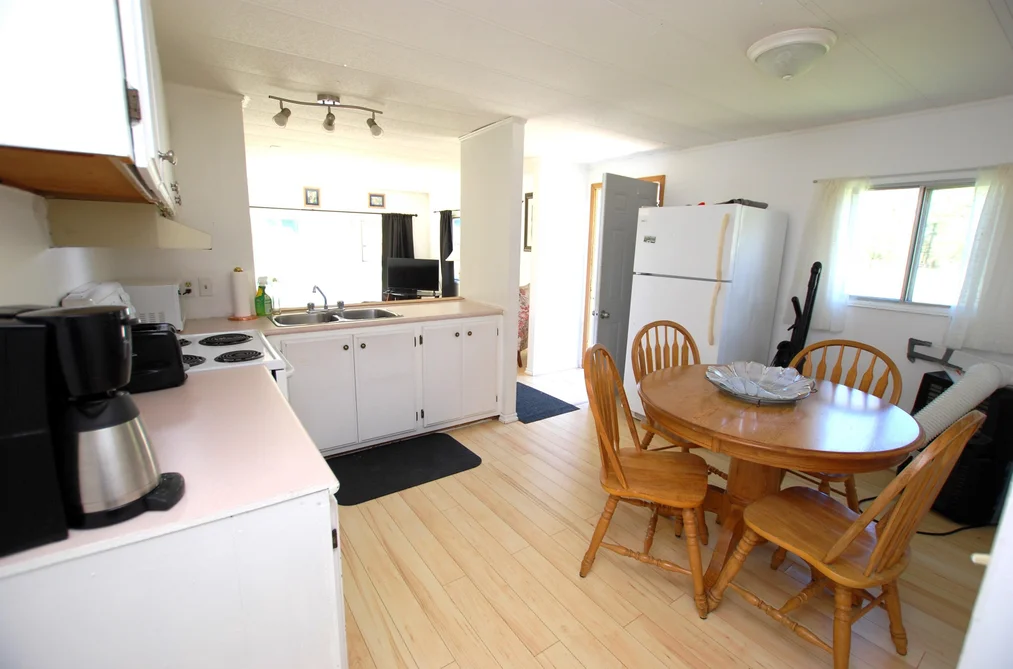 58661 DENT ROAD, Hope BC V0X 1L2, Hope BC — Residential for Sale — Photo 10 of 12