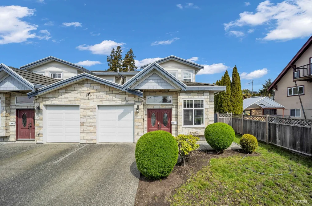 Half Duplex for sale at 5871 Rumble Street Burnaby British Columbia - MLS: R3111581