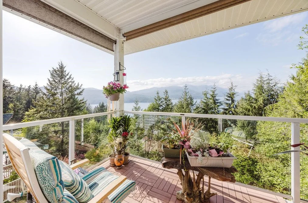 5872 Deerhorn Drive, Sechelt, BC - House for Sale - Photo 17 of 40 5872 Deerhorn Drive, Sechelt, BC - House for Sale - Photo 17 of 40