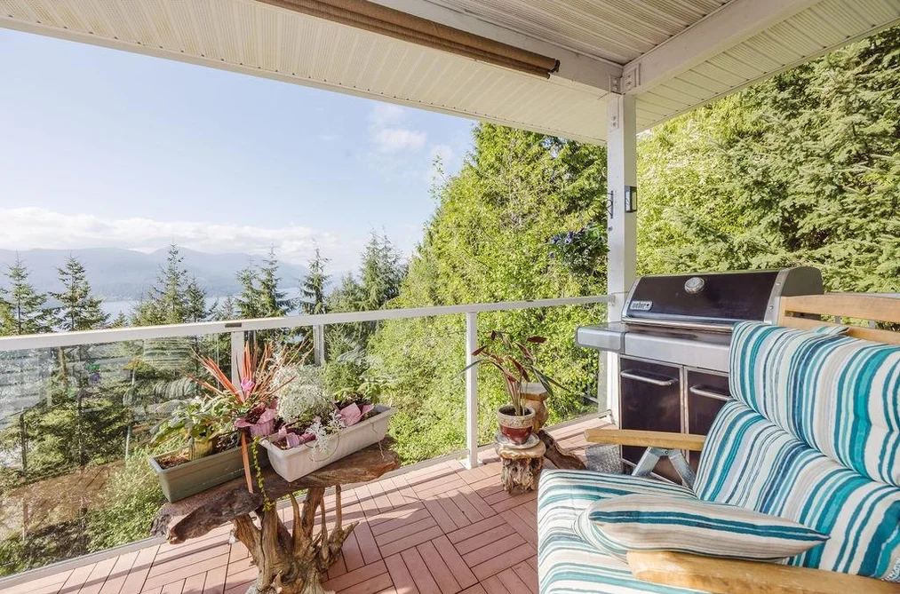 5872 Deerhorn Drive, Sechelt, BC - House for Sale - Photo 18 of 40 5872 Deerhorn Drive, Sechelt, BC - House for Sale - Photo 18 of 40
