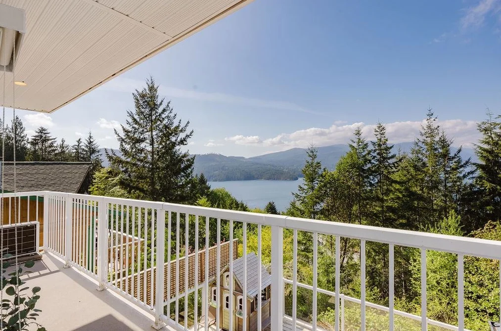5872 Deerhorn Drive, Sechelt, BC - House for Sale - Photo 27 of 40 5872 Deerhorn Drive, Sechelt, BC - House for Sale - Photo 27 of 40