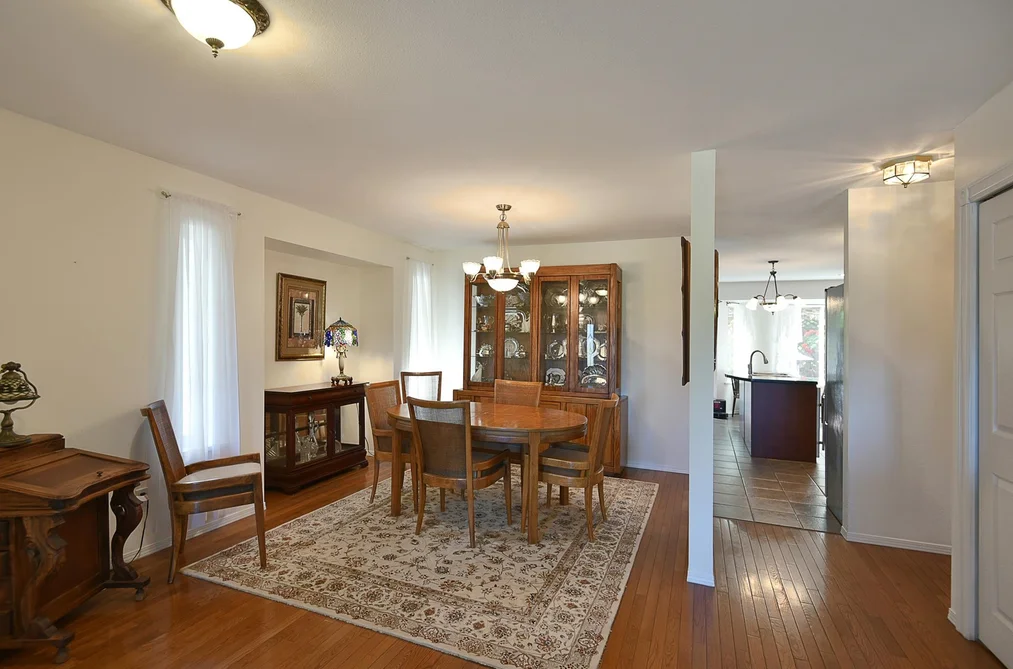 5875 TURNSTONE CRESCENT, Sechelt BC V7Z 0L9, Sechelt BC — Residential for Sale - Photo 3