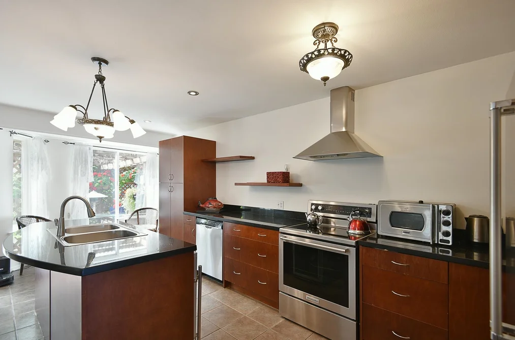 5875 TURNSTONE CRESCENT, Sechelt BC V7Z 0L9, Sechelt BC — Residential for Sale - Photo 5
