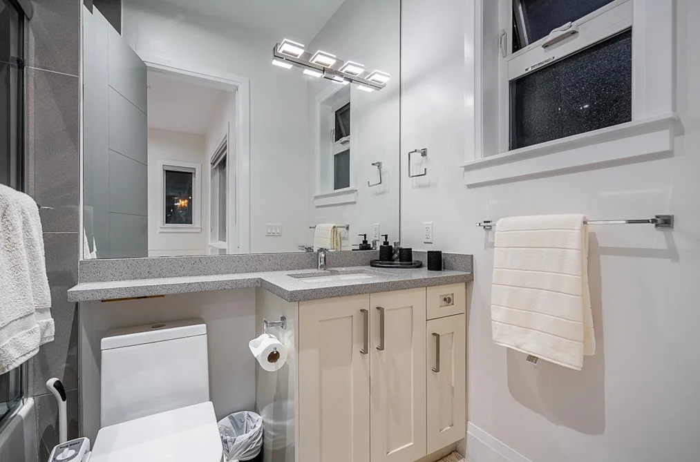 5876 Buckingham Avenue, Burnaby, BC - MLS: R3150726 - Photo 22 5876 Buckingham Avenue, Burnaby, BC - MLS: R3150726 - Photo 22