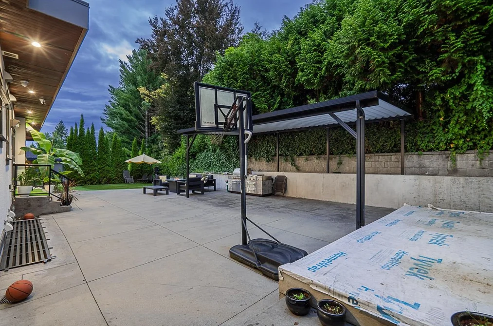 5876 Buckingham Avenue, Burnaby, BC - MLS: R3150726 - Photo 39 5876 Buckingham Avenue, Burnaby, BC - MLS: R3150726 - Photo 39