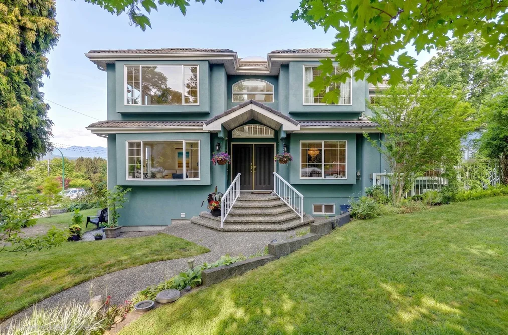 House for sale at 588 N Kaslo Street Vancouver British Columbia - MLS: R3136253