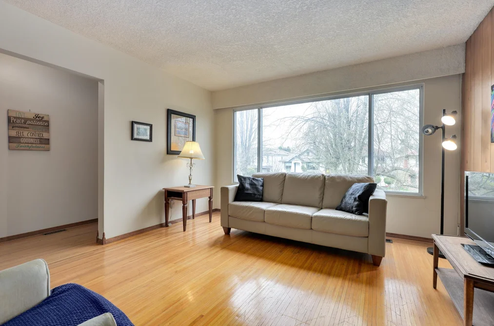 5884 ORMIDALE STREET, Vancouver BC V5R 4R3, Vancouver BC — Residential for Sale - Photo 2