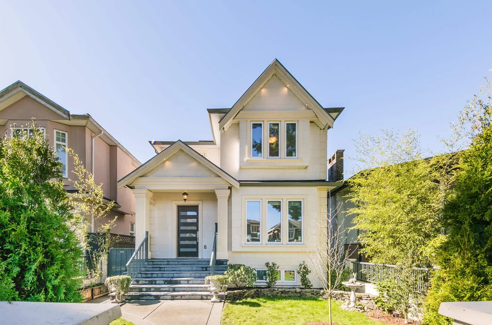 House for sale at 5887 Battison Street Vancouver British Columbia - MLS: R3154186