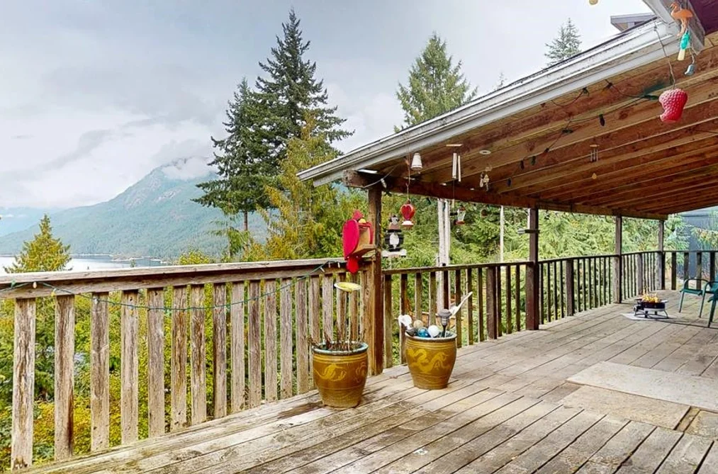 5894 SKOOKUMCHUK ROAD, Sechelt BC V7Z 0E1, Sechelt BC — Residential for Sale - Photo 3