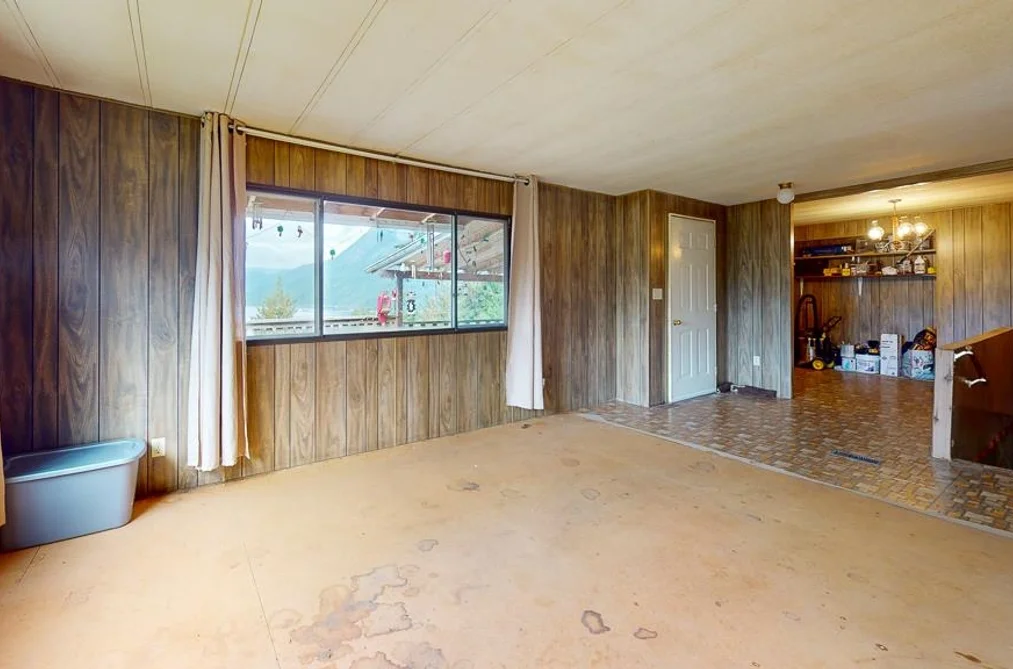 5894 SKOOKUMCHUK ROAD, Sechelt BC V7Z 0E1, Sechelt BC — Residential for Sale - Photo 7