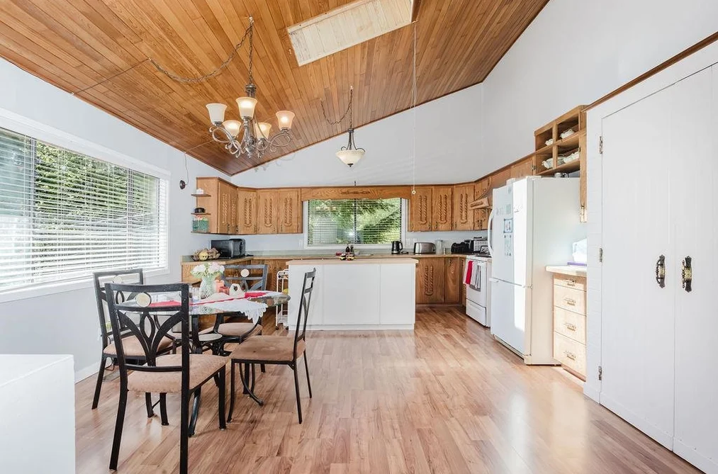 House for sale at 5899 Spriggs Road Madeira Park British Columbia - MLS: R3116633