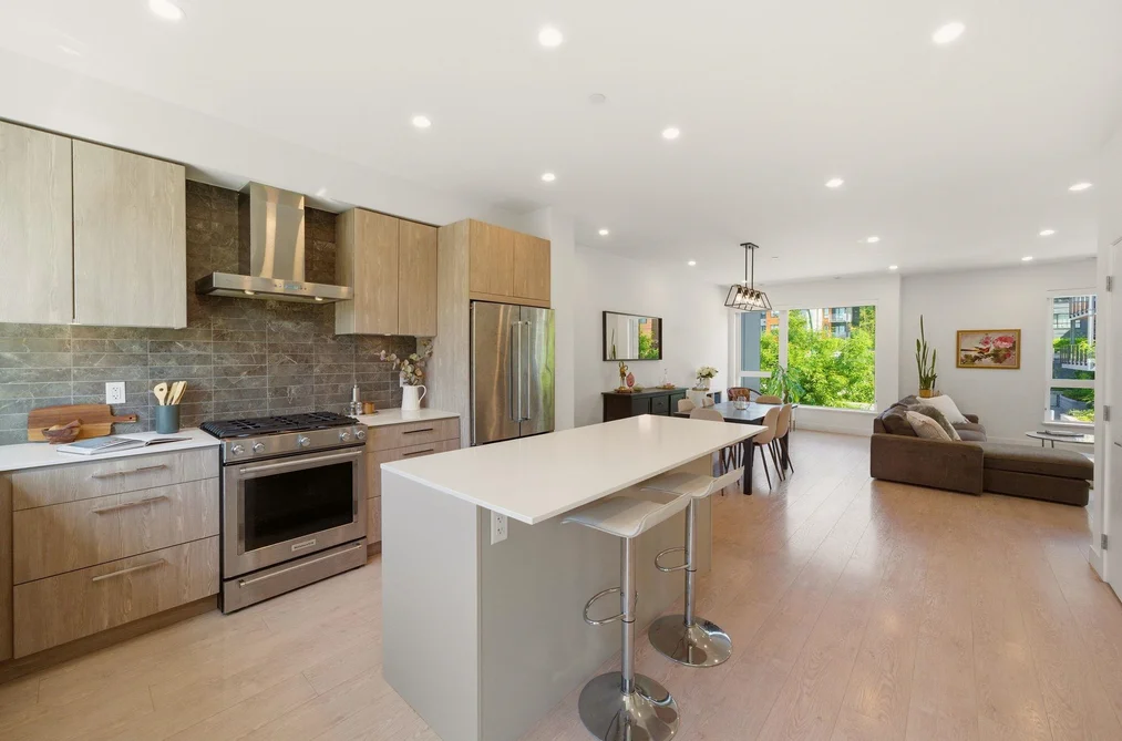 Townhouse for sale at 59 3597 Malsum Drive North Vancouver British Columbia - MLS: R3128070