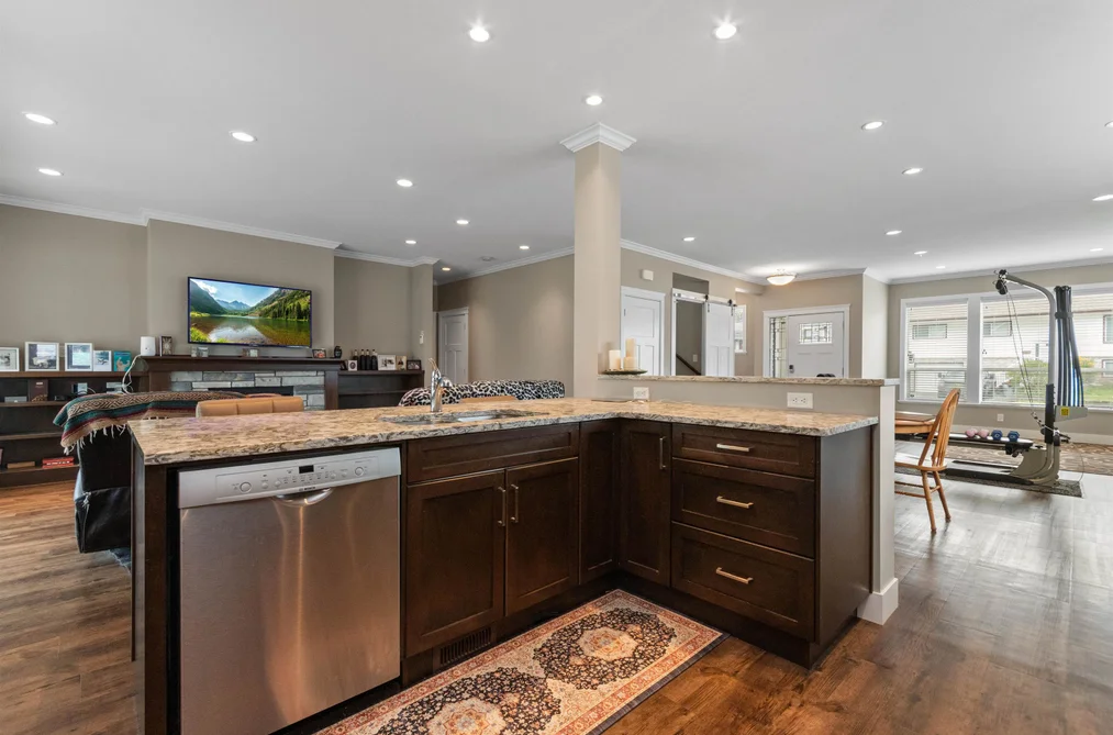 590 SKAGIT AVENUE, Hope BC V0X 1L0, Hope BC — Residential for Sale - Photo 6