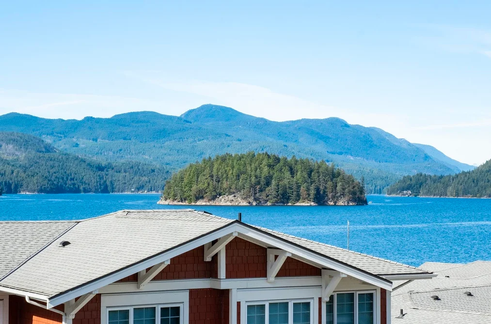 5902 Beachgate Lane, Sechelt, BC - MLS: R3172938