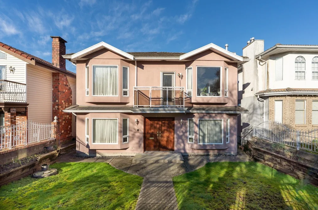 House for sale at 591 E 28th Avenue Vancouver British Columbia - MLS: R3114510
