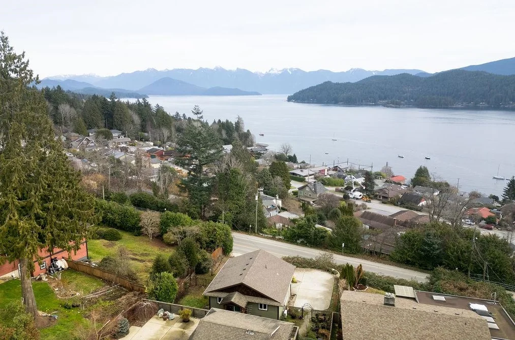 591 GIBSONS WAY, Gibsons BC V0N 1V9, Gibsons BC — Residential for Sale - Photo 5