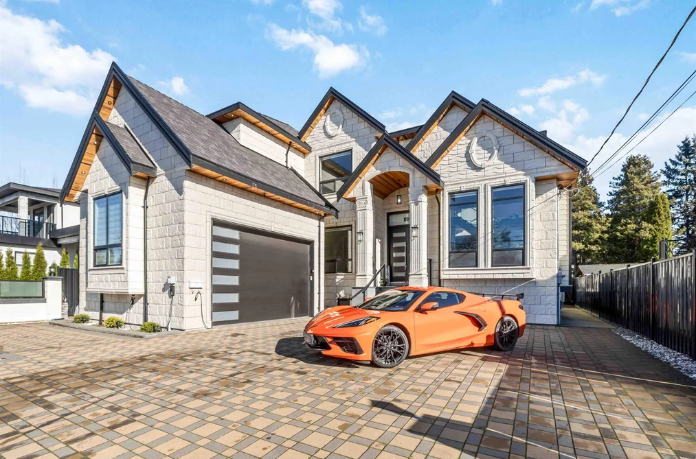 House for sale at 5910 182 Street Surrey British Columbia - MLS: R3123050