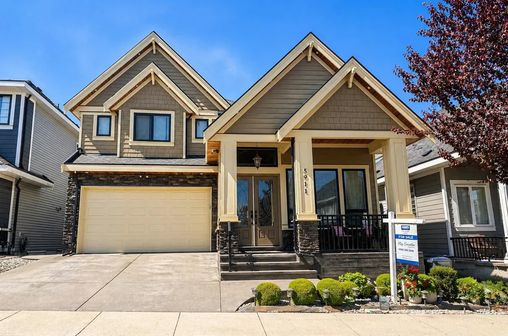 House for sale at 5911 139a Street Surrey British Columbia - MLS: R3115565