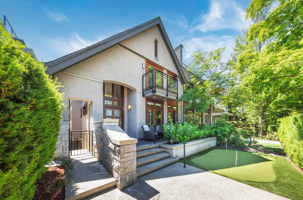 Half Duplex for sale at 5912 Chancellor Boulevard Vancouver British Columbia - MLS: R3138861