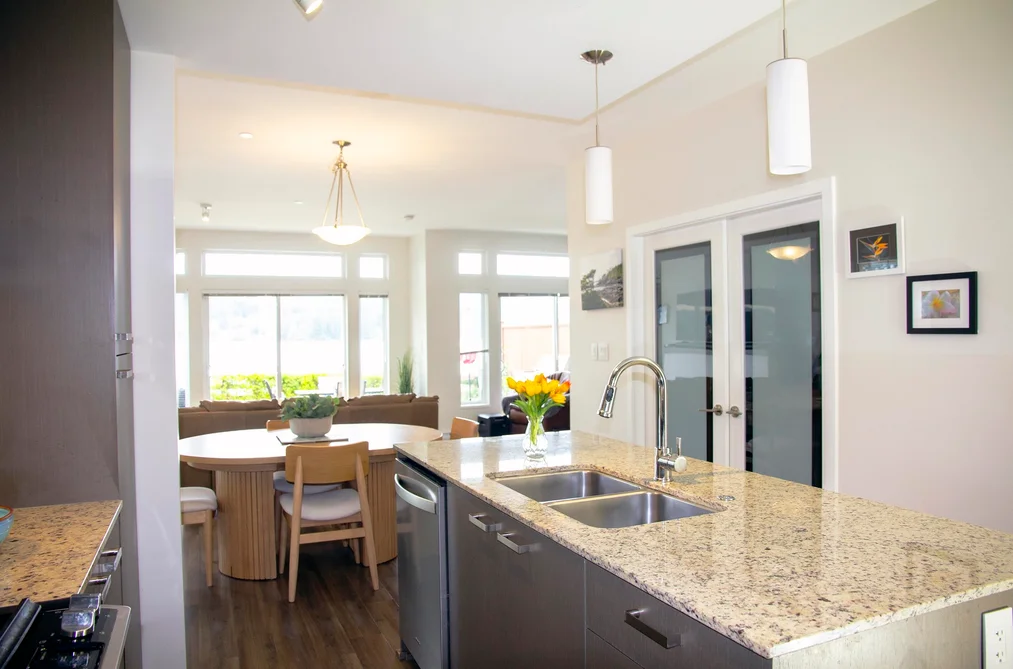 5915 BEACHGATE LANE, Sechelt BC V7Z 0A4, Sechelt BC — Residential for Sale - Photo 4