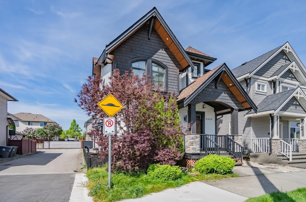5919 148 STREET, Surrey BC V3S 6V2, Surrey BC — Residential for Sale - Photo 3