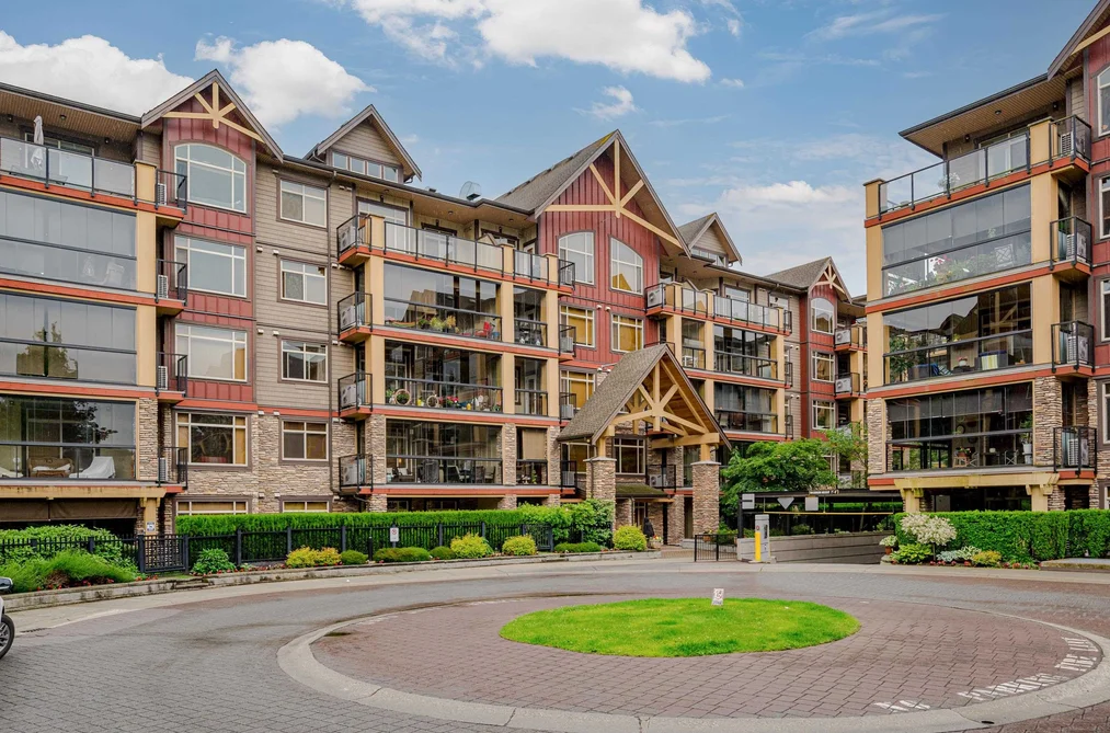 592 8288 207A STREET, Langley BC V2Y 0L2, Langley BC — Residential for Sale - Photo 2