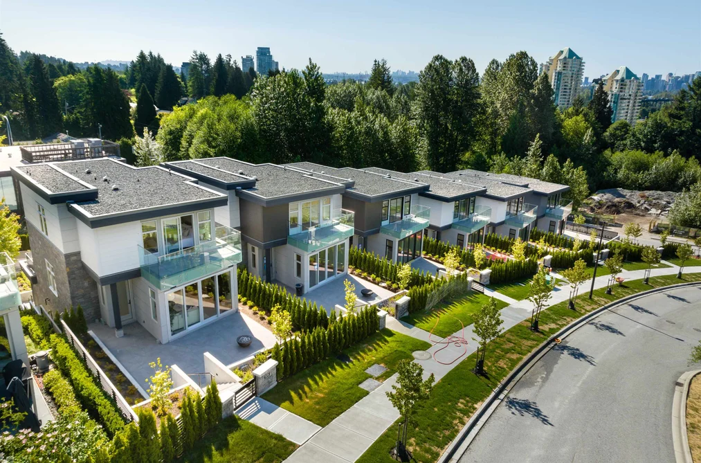592 ARTHUR ERICKSON PLACE, West Vancouver BC V7T 1J1, West Vancouver BC — Residential for Sale - Photo 3