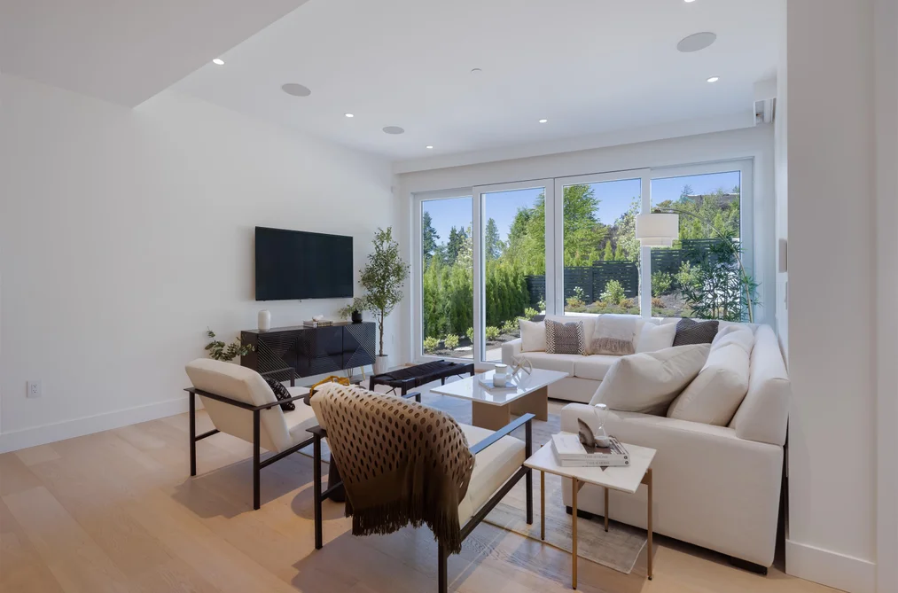 592 ARTHUR ERICKSON PLACE, West Vancouver BC V7T 1J1, West Vancouver BC — Residential for Sale - Photo 4